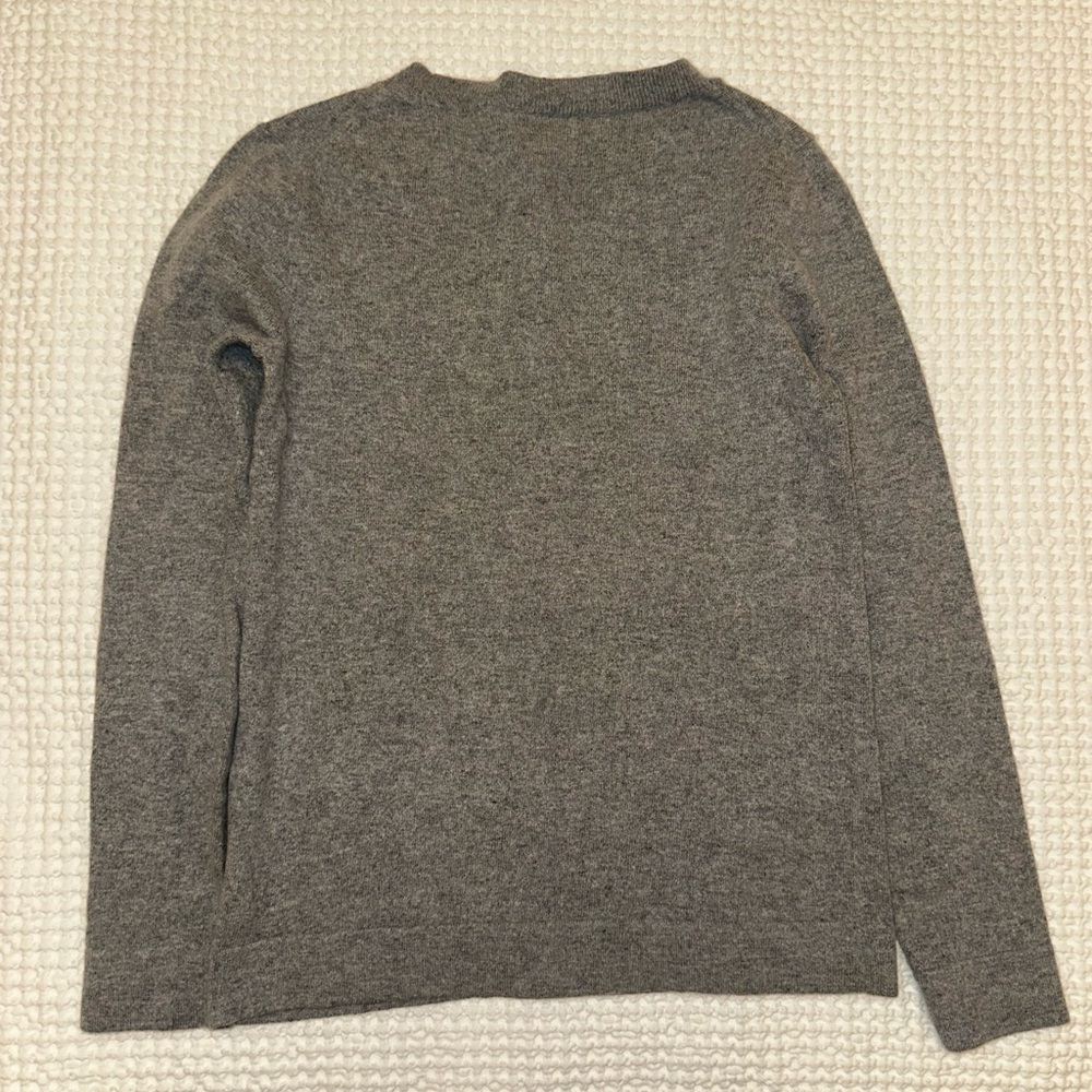 J. Crew Gray Crew Neck Sweater Soft and Cozy Teddie Sweatshirt - Picture 4 of 8